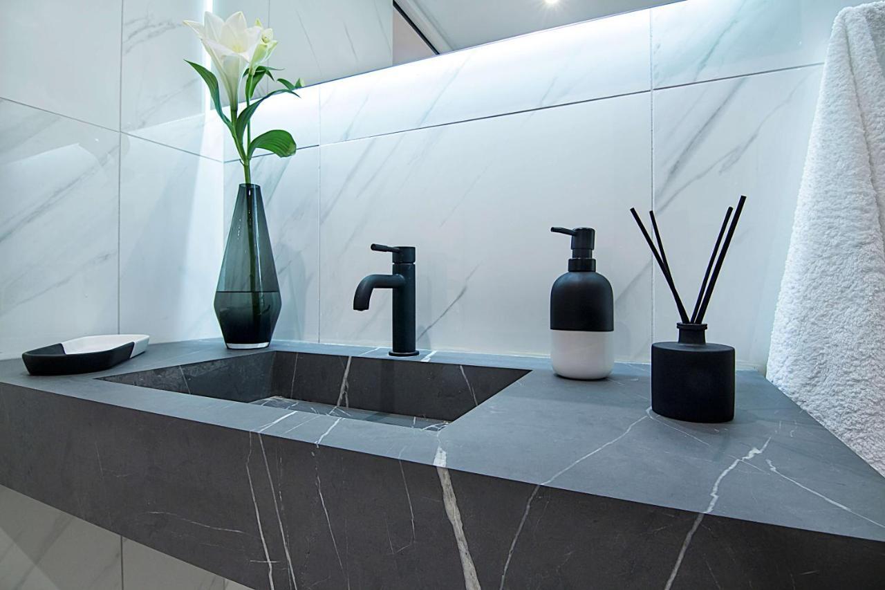 Athens Imperial Suites - Luxury Living Zewnętrze zdjęcie